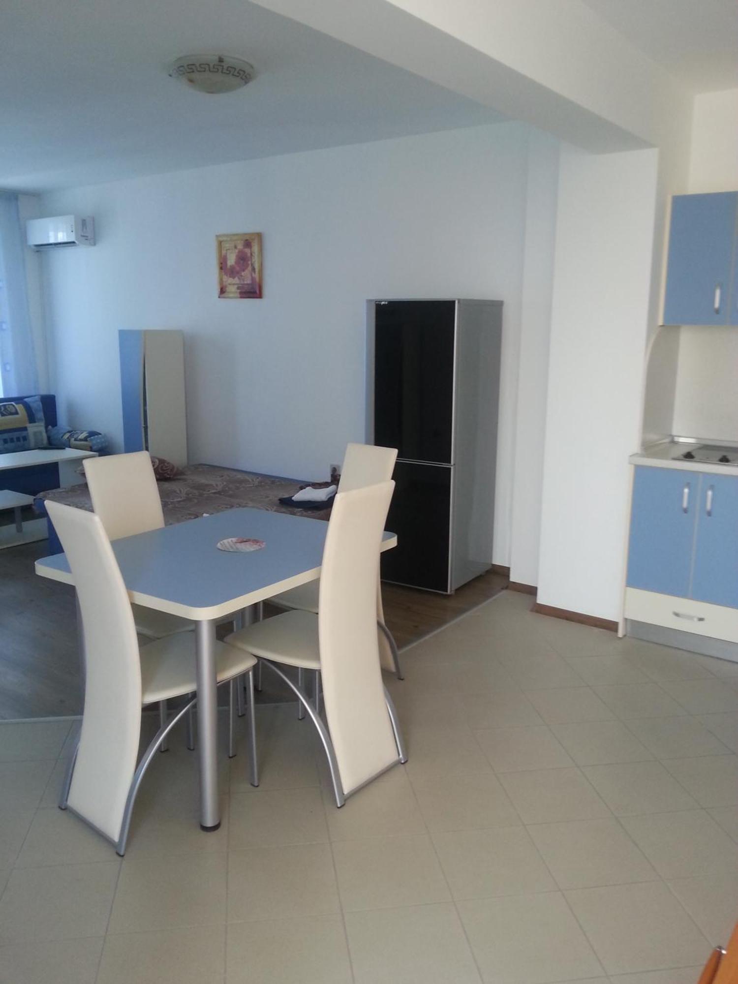 Blue Bay Palace Apart Complex Pomorie Kamer foto