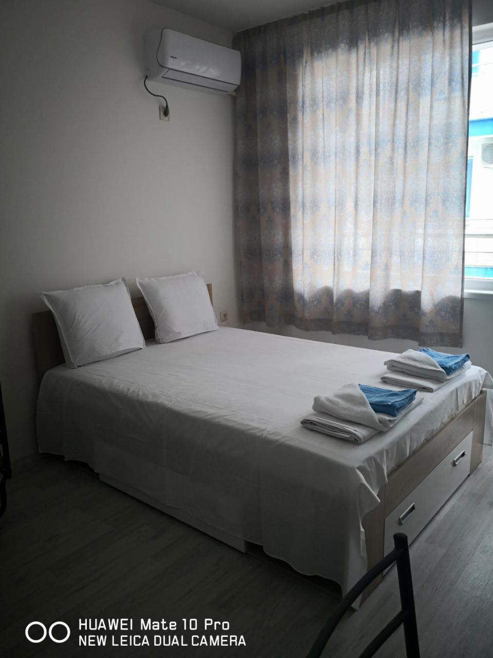 Blue Bay Palace Apart Complex Pomorie Buitenkant foto