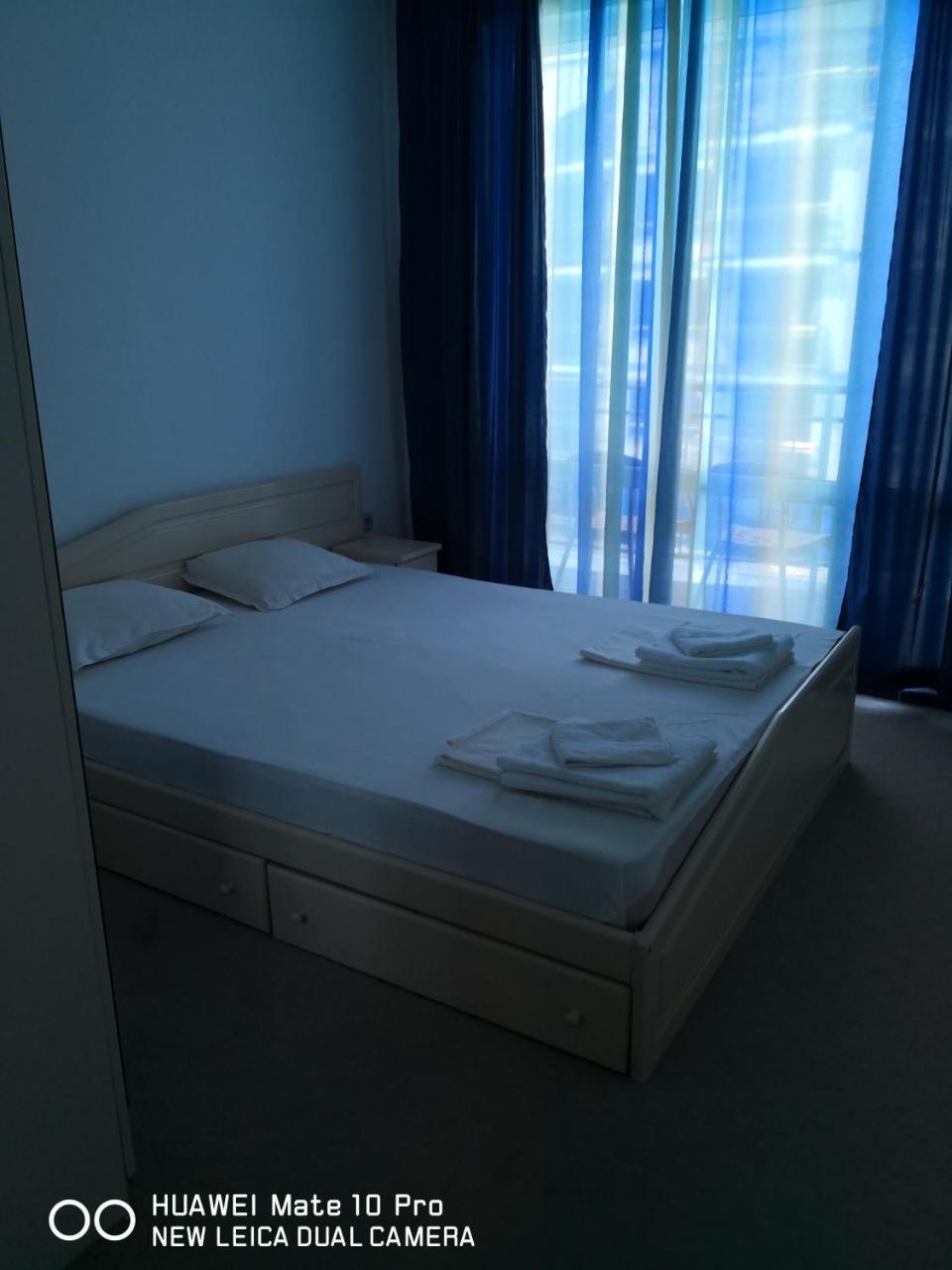 Blue Bay Palace Apart Complex Pomorie Buitenkant foto