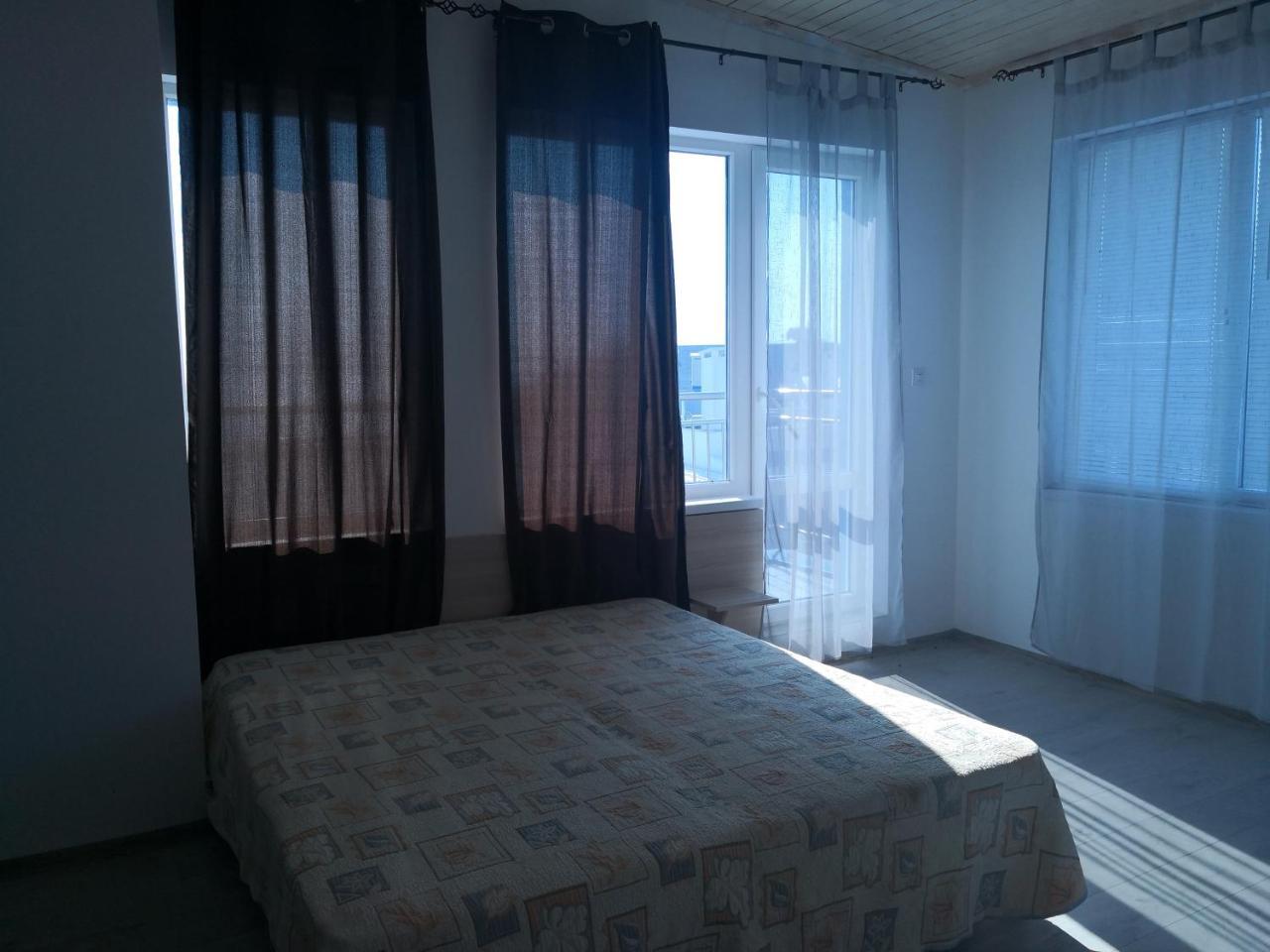 Blue Bay Palace Apart Complex Pomorie Buitenkant foto