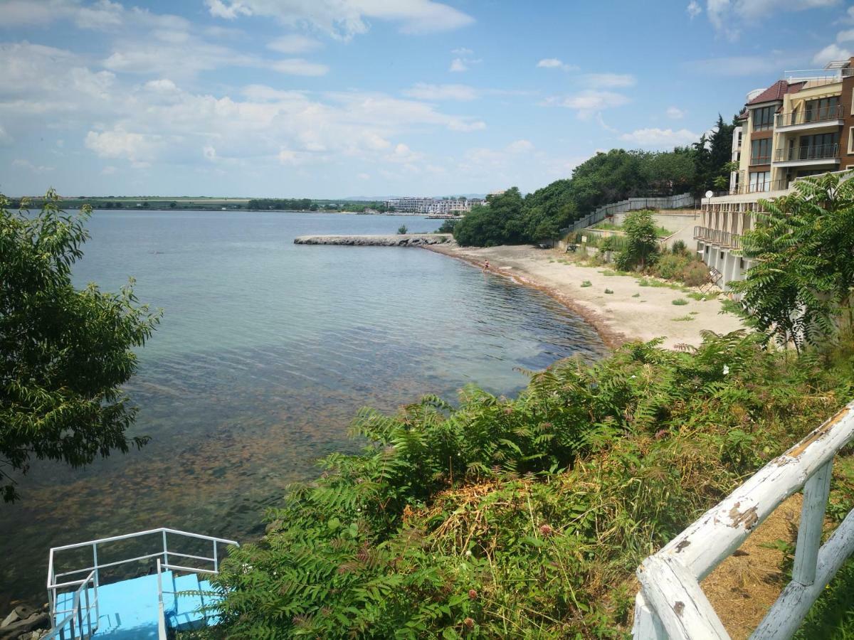 Blue Bay Palace Apart Complex Pomorie Buitenkant foto